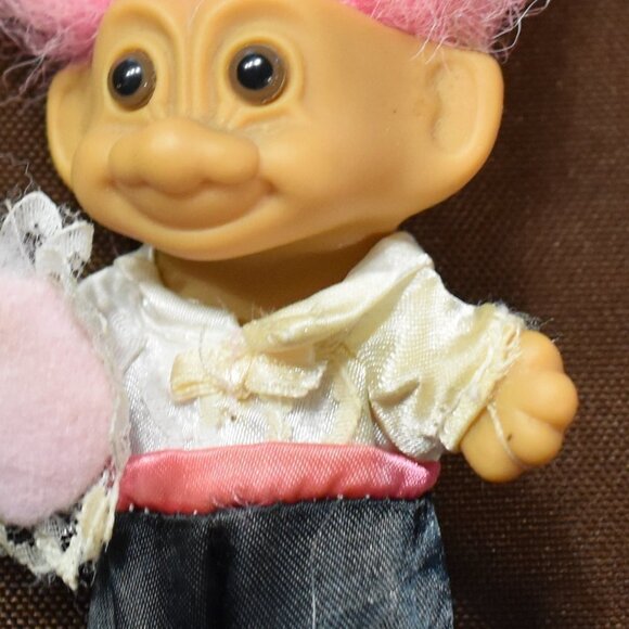 Vintage Russ Troll "Ring Bearer" Doll Oombre Pink Hair - Picture 3 of 5